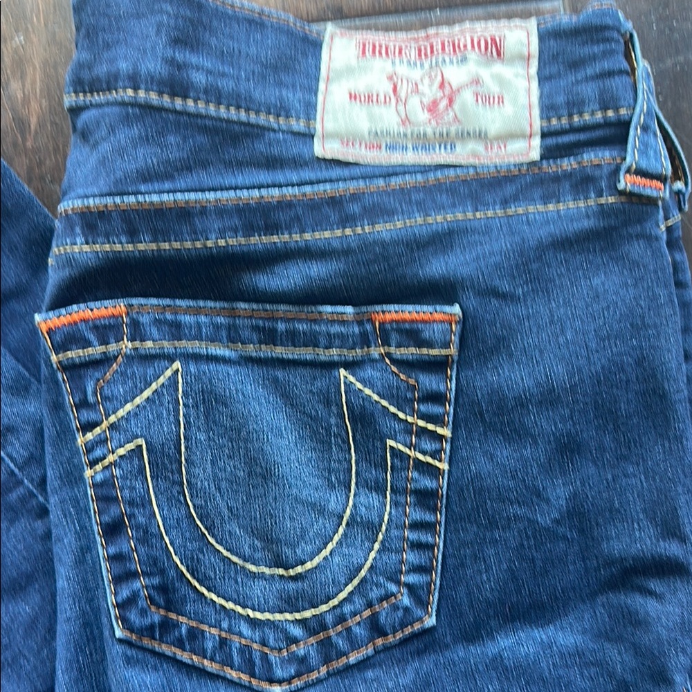 True Religion Blue Jeans with Signature Horseshoe Stitching